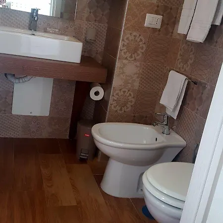 Alojamento de Acomodação e Pequeno-almoço Palazzo Depretis 4*