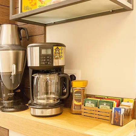 Palazzo Depretis 4* נאפולי