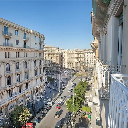 Palazzo Depretis Nápoles